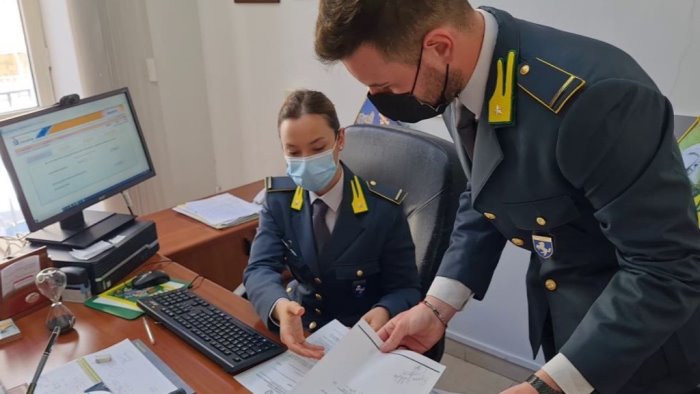 frodi fiscali nel casertano eseguite 9 misure cautelari