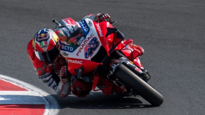 miller batte bagnaia e morbidelli suo il gp di spagna