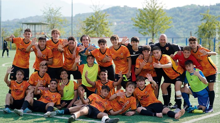 under 16 il benevento e agli ottavi di finale cinque reti alla reggina