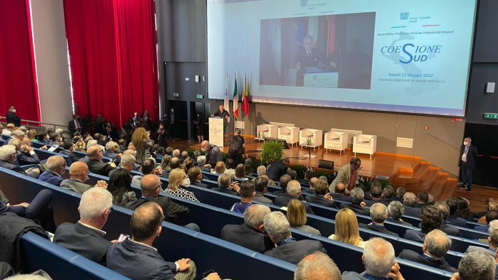 confindustria bonomi l aumento tassi interesse non e la strada corretta