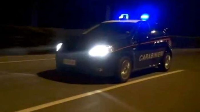 nocera colpi di pistola contro la porta dello studio legale di tre ex assessori