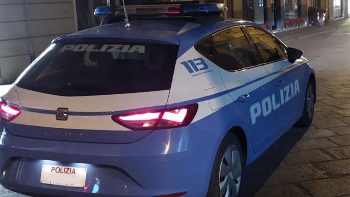 sorpreso nella sua abitazione di cervinara con 1 kg di marijuana arrestato
