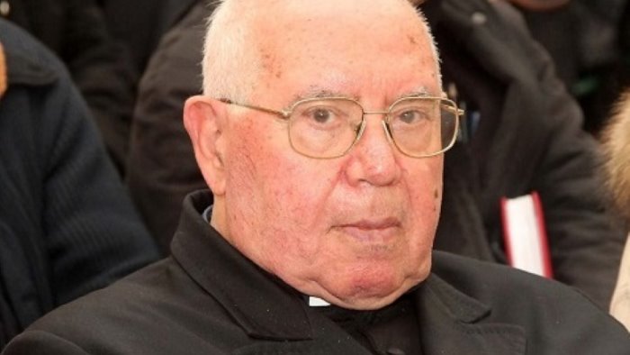 si e spento monsignore francesco zerrillo vescovo emerito di lucera