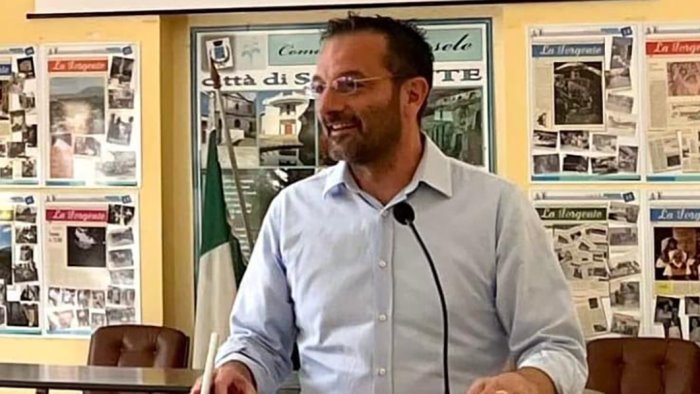caposele michele notaro eletto segretario del partito democratico