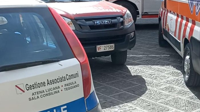 teggiano anziano non da notizie da giorni i soccorsi lo trovano a terra