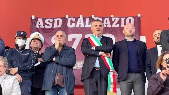 capaccio campo sportivo tenente vaudano inaugurato l impianto di illuminazione