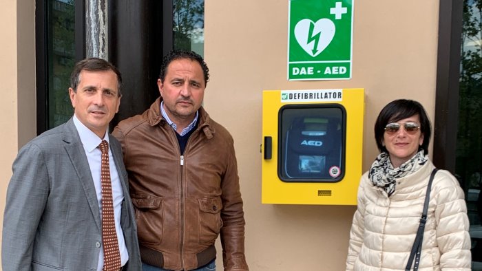 a telese terme un defibrillatore nell area del mercato