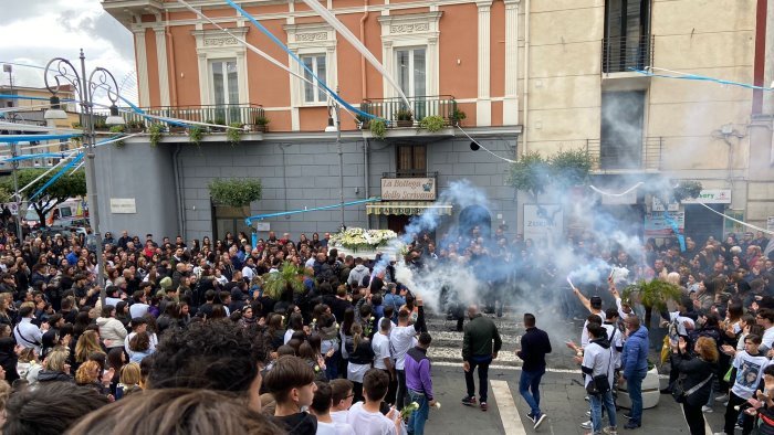 incidente sull a30 tragedia infinita morte cerebrale per il piccolo mourad