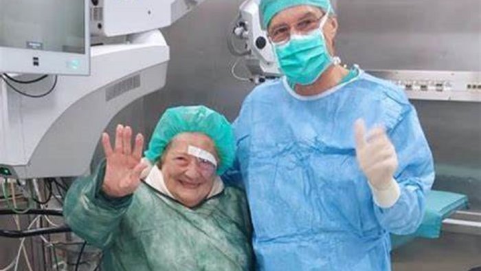 nonna emanuela recupera la vista a 102 anni finalmente rivedo i miei nipoti