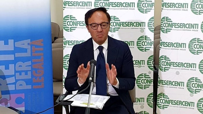 decreto lavoro confesercenti campania bene cosi l economia riparte