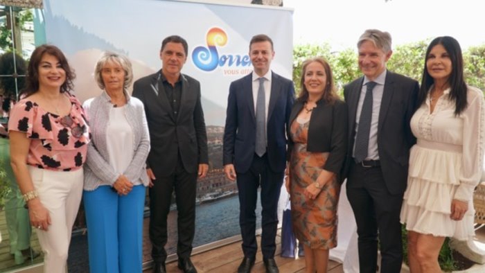 sorrento il sindaco massimo coppola a cannes per la promozione turistica