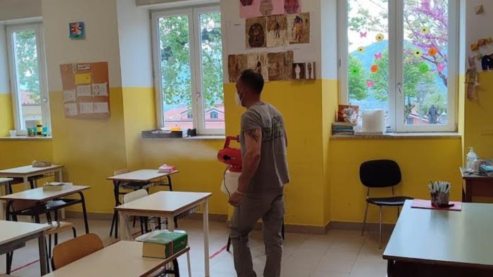 covid cluster a scuola gaeta si torna in classe lunedi siate prudenti