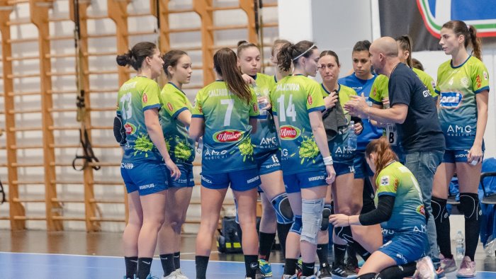 playoff scudetto gara 2 di semifinale alla palumbo in campo jomi e pontinia