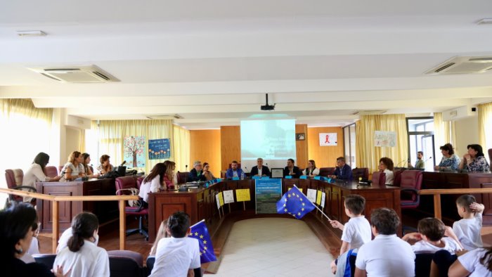la voce del coraggio mattarella premia al senato gli studenti di terzigno