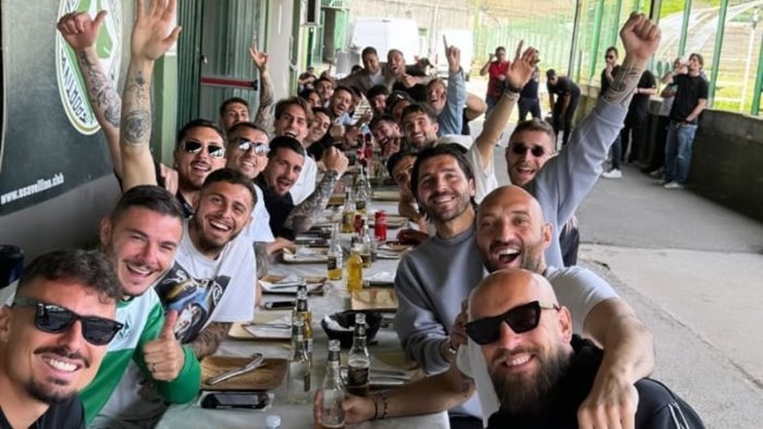 mi tocca pagare la cena grigliata per l avellino al partenio lombardi