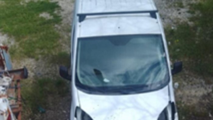 postiglione auto abbandonate e senza targa la denuncia degli agroforestali