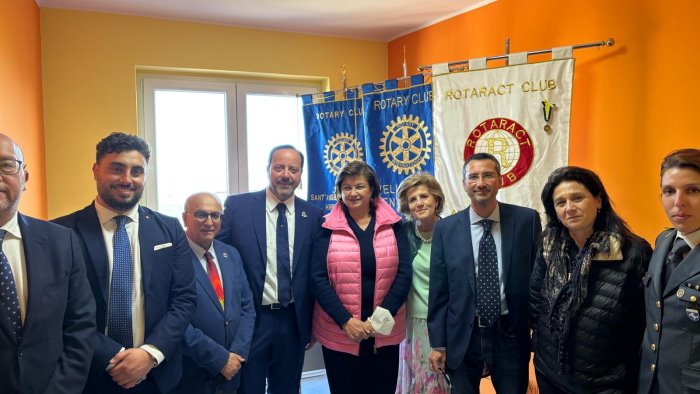 musicoterapia e cromoterapia le nuove sfide del capezzuto ad ariano