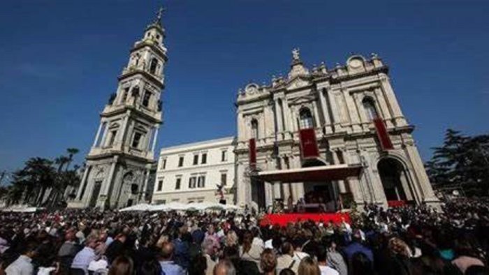 supplica alla madonna di pompei siamo pellegrini di speranza