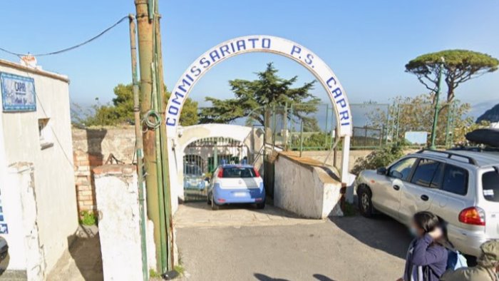 commissariato di polizia inagibile si cerca una soluzione per gli agenti