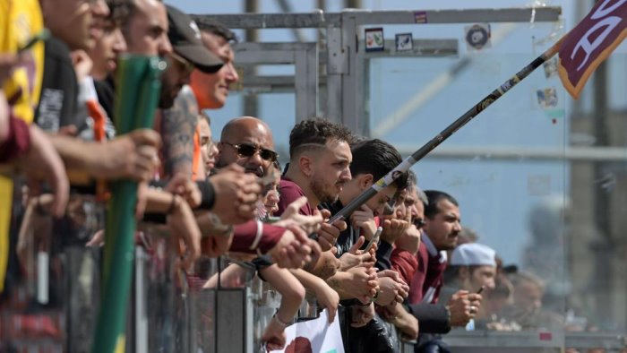 live spezia salernitana 2 0 ko pesantissimo per i granata