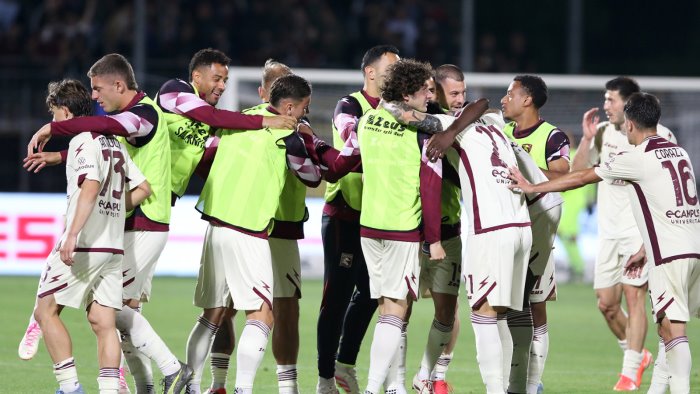 cittadella salernitana 0 2 espugnato il tombolato play out con il frosinone