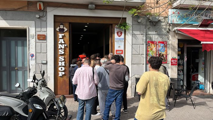 salernitana frosinone febbre playout curva sud siberiano sold out