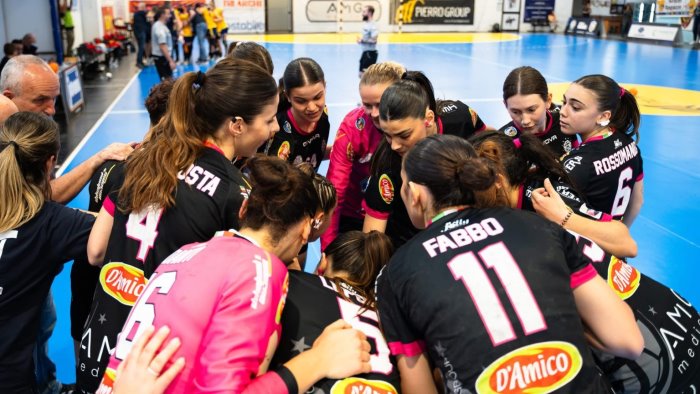 pallamano a1 jomi salerno vincent carica pronti a dare tutto