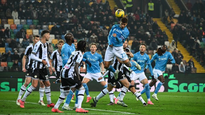 parma napoli arbitra doveri con marini al var