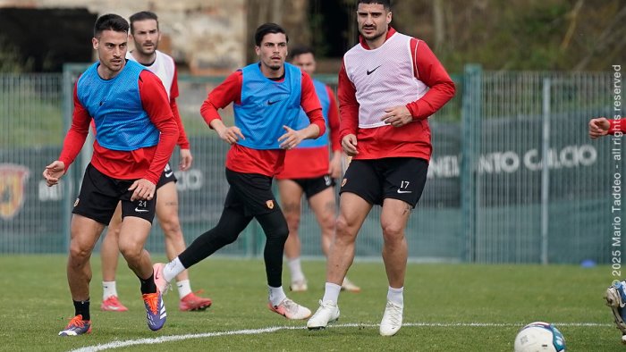 benevento ferie scaglionate ma i giocatori non ci stanno