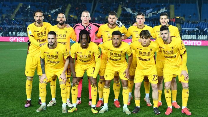 salernitana concentrazione massima squadra in ritiro gia in serata