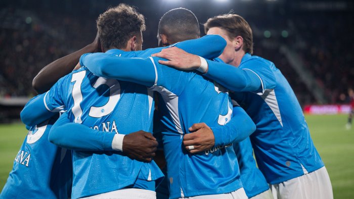 il napoli non vince ma lo scudetto e solo a un passo