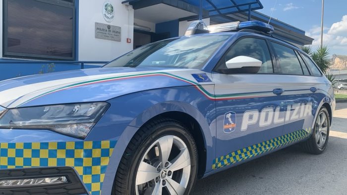 da napoli a grosseto per raggirare anziani intercettati dalla polstrada a capua