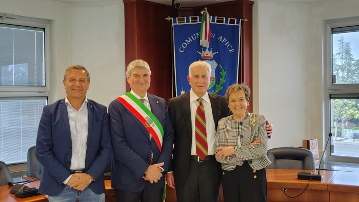 apice cambio al vertice della polizia locale cerimonia di saluto per de bellis