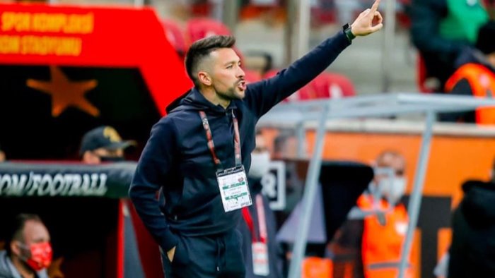 play off amarcord e vecchi amori