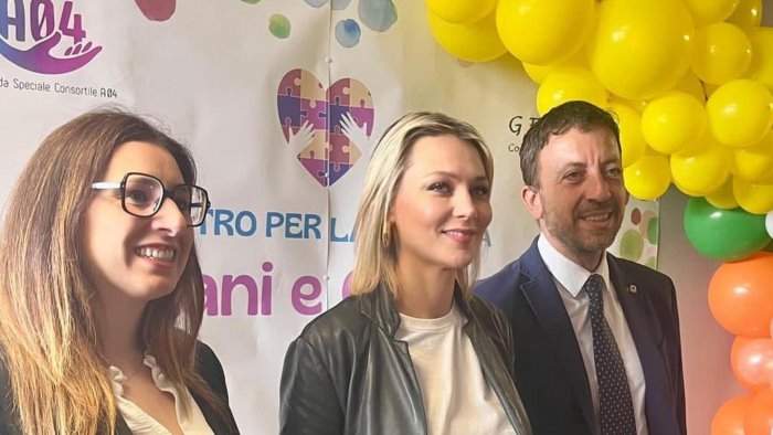 avellino centro famiglia e il robottino wally siamo citta dell inclusione