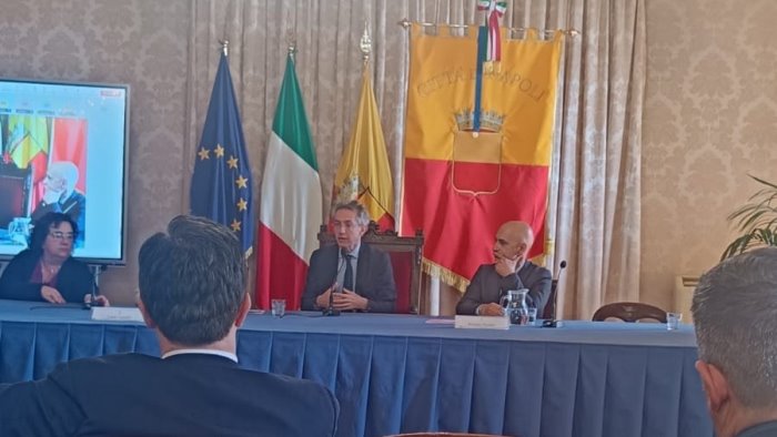 seminario formativo sui fondi europei a napoli grottaminarda presente