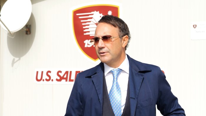 salernitana iervolino incontra la squadra al mary rosy e suona la carica