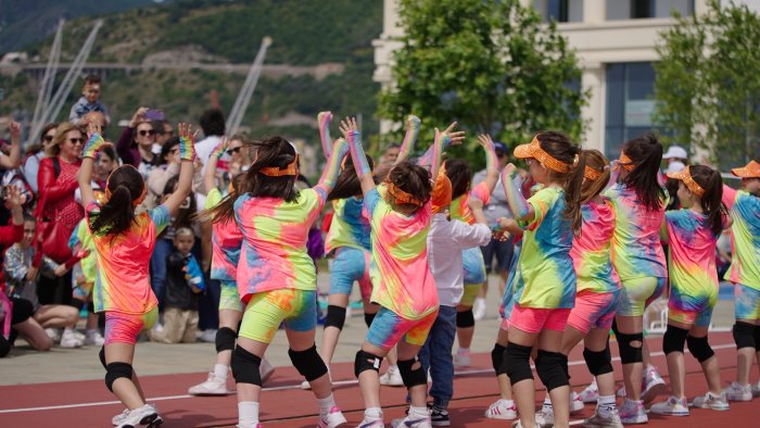 sport animazione e laboratori successo a salerno per spazi civici tour