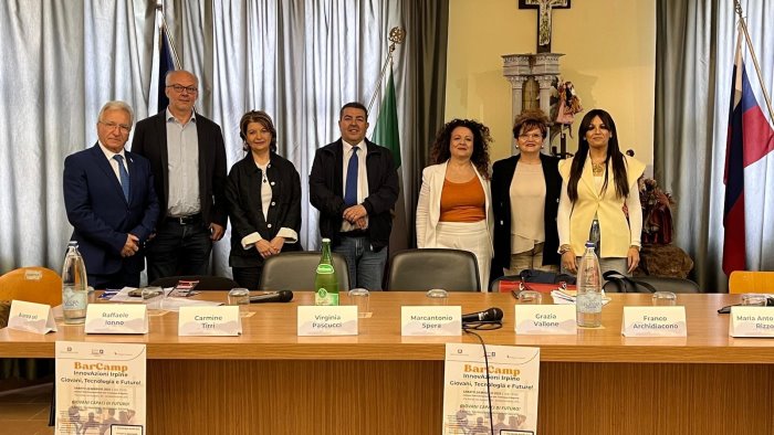 giovani tecnologia e futuro fare sistema per evitare le fughe dai territori