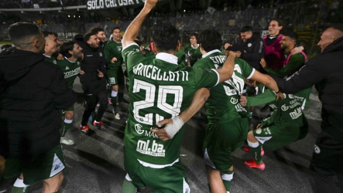 avellino un terzino e pronto al prolungamento contrattuale