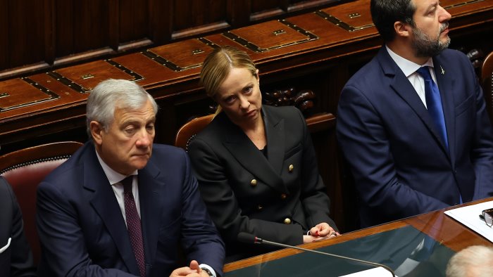 salvini e tajani litigano sui dazi crepe nella maggioranza