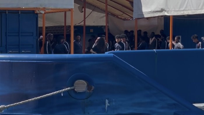 migranti mari avs perche costringerli a prolungare la navigazione