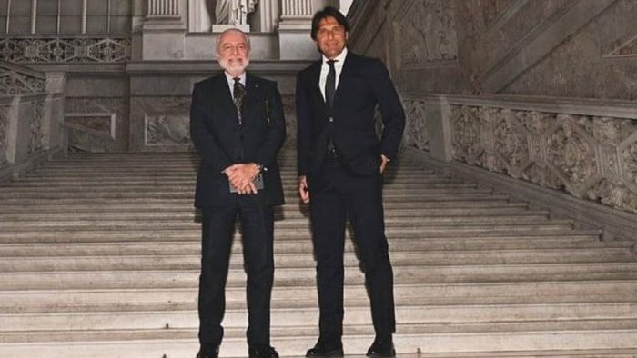 alla cena per lo scudetto le parole di addio di de laurentiis per conte