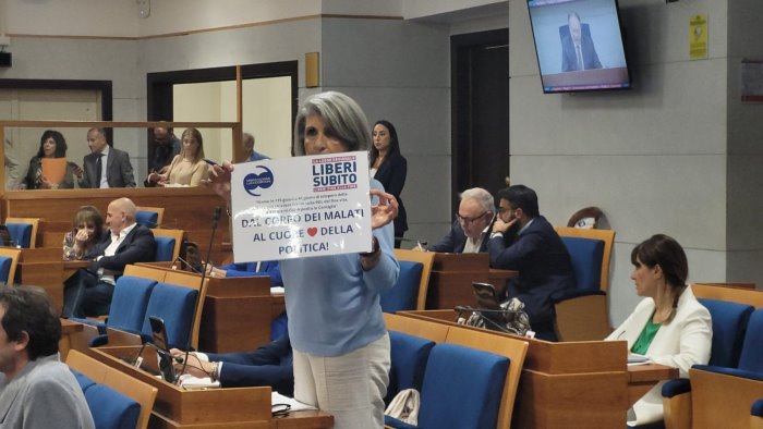 muscara sul fine vita una vergogna senza fine calpestata democrazia