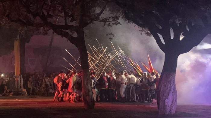 acerra nel week end tornano gli eventi dell assedio al castello