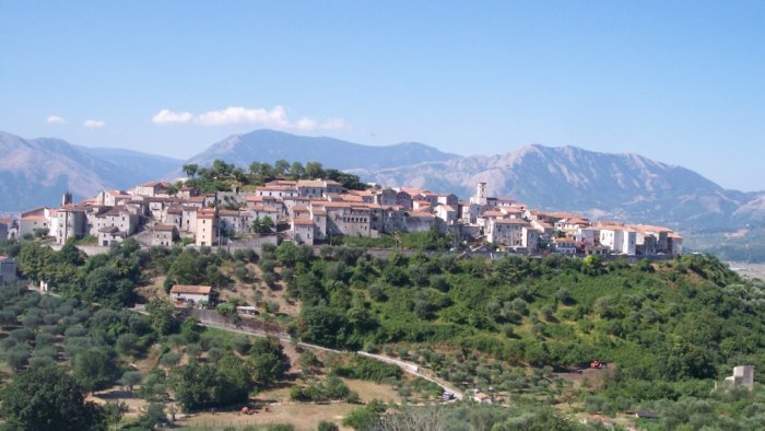 atena lucana passeggiata esplorativa con i cittadini