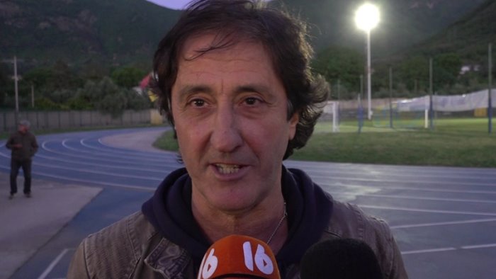 de napoli entusiasmo ritrovato per l avellino verso la serie b