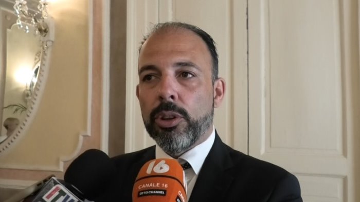 nargi in consiglio senza giunta e maggioranza petitto pronti a dare una mano