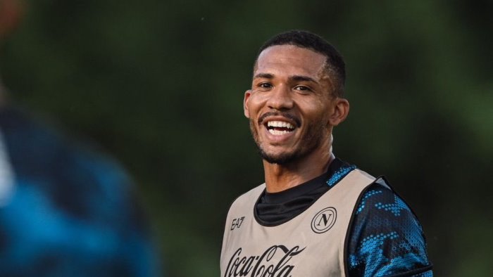 prima richiesta di conte juan jesus rinnova il contratto di un anno