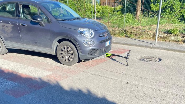 incidente a mercogliano bambino sul monopattino investito da un auto